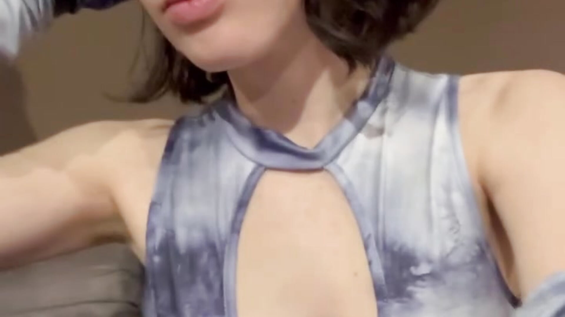:) - vidéo du modèle de showcams MaliaLur