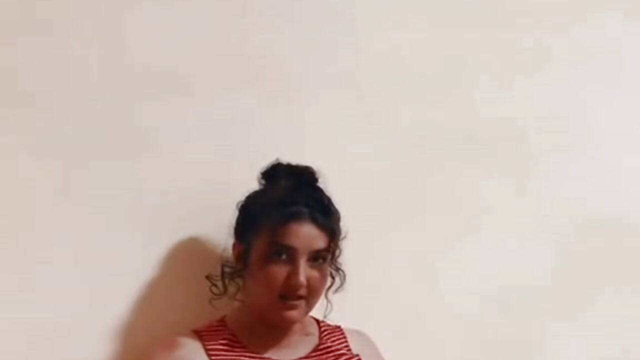 Untitled design - Vídeo de RoseTeddy_xo, modelo de vídeos