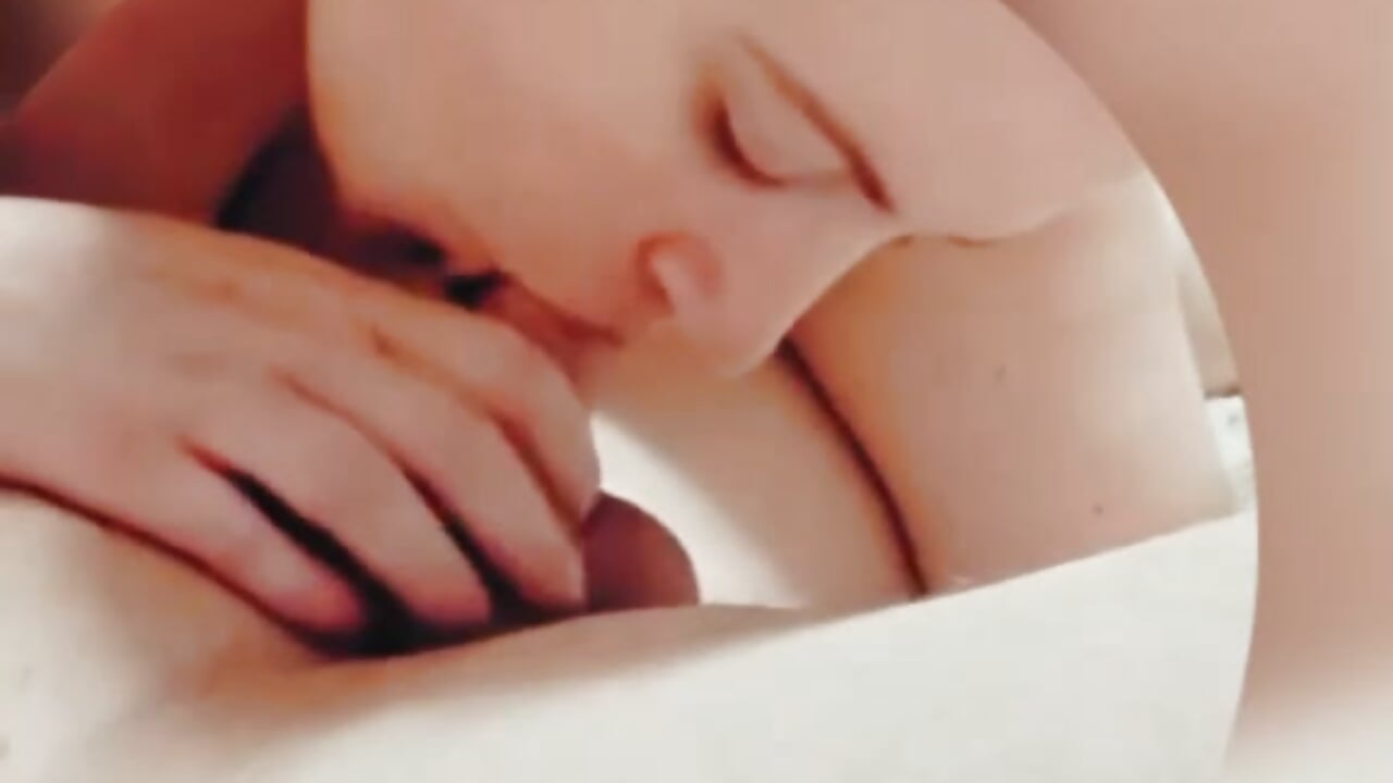 Spritz mir ins Gesicht 🥵 - video av loumara cam model