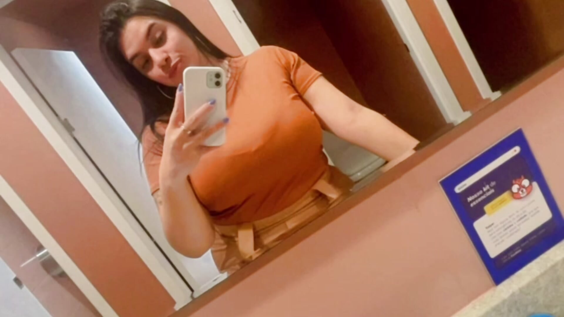 Selfie🔥 - video by Nandahotcasada cam model