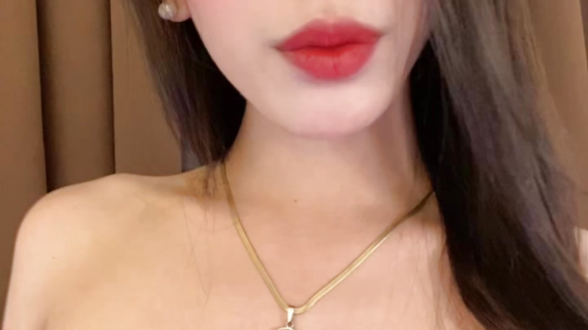 39e8671230ea4f87a0917b695167f0d0 - วิดีโอโดย fuckbellaaa โมเดลแคม