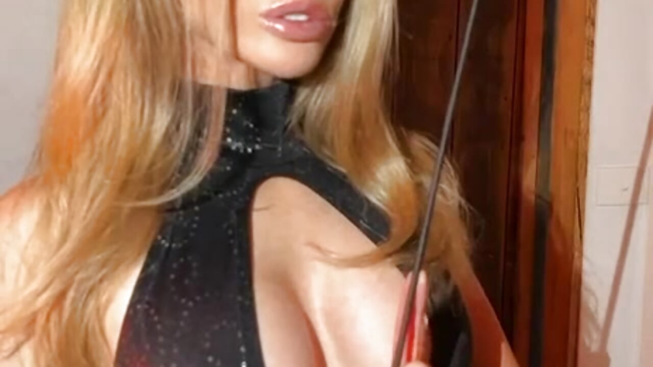 IMG_3699 - video di IsabelleDeltore modella di cam