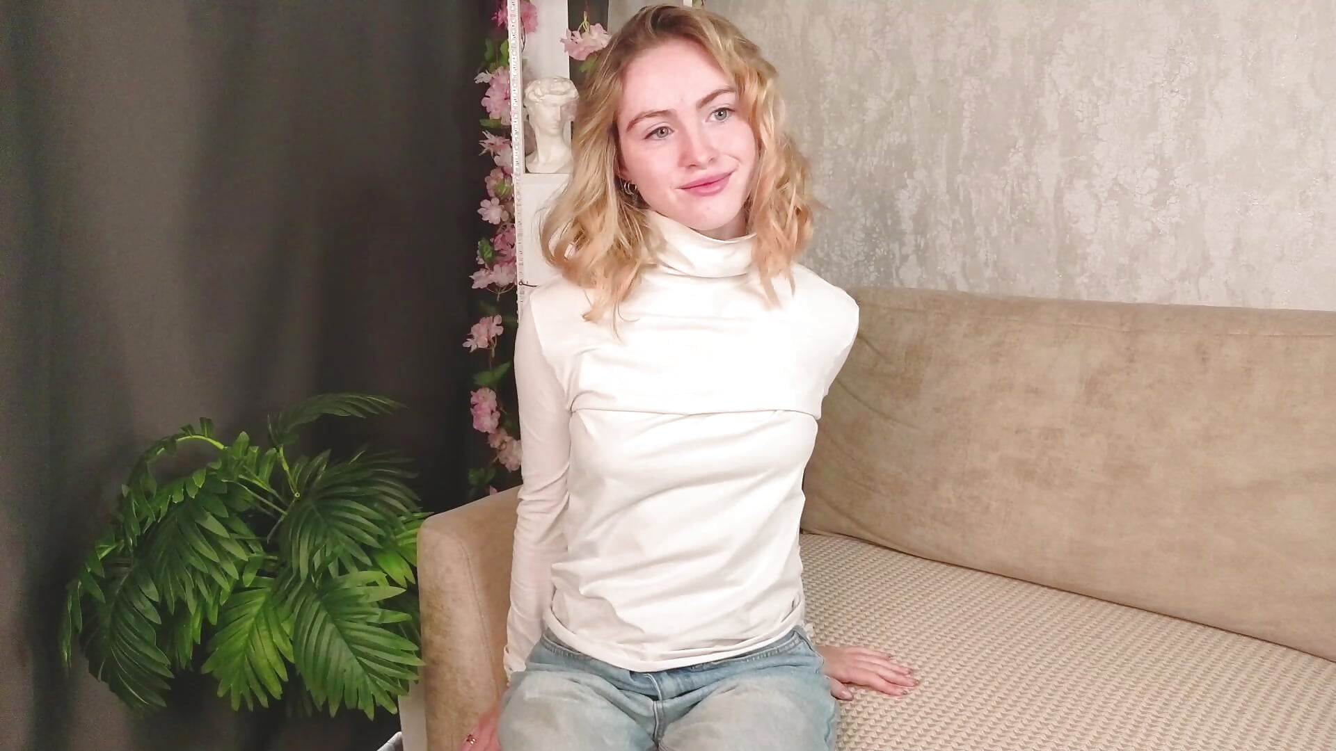 Look how I pose here - video van BrandonWeck cam-model