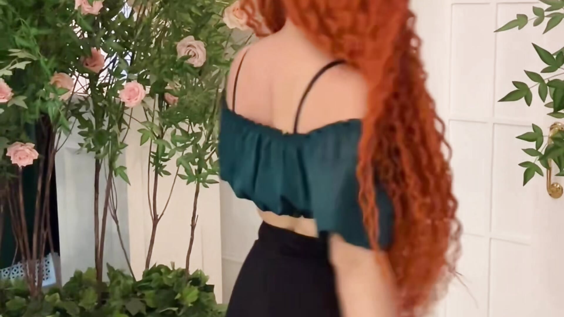 Your energetic fire Maya💥 – video modela na kameri FireMaya
