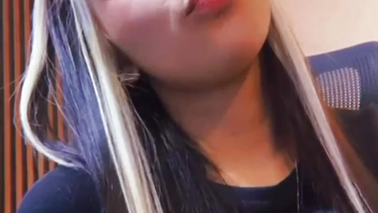 say hi Tati 🎈 - video oleh la_monitora kamera model