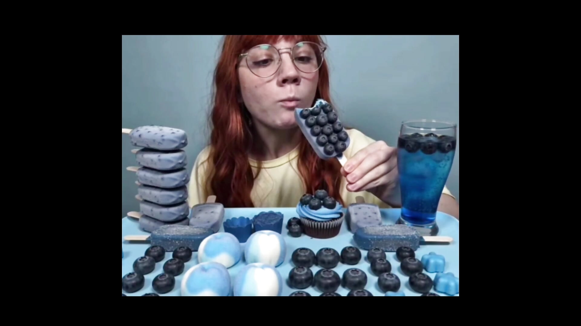 ASMR eat
