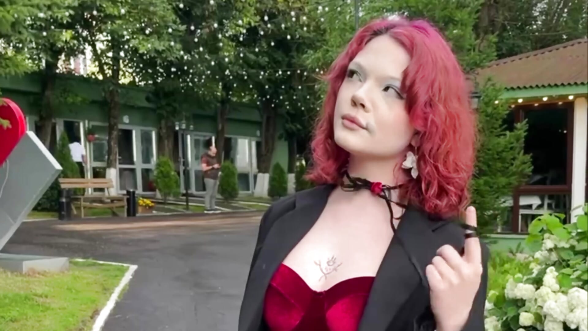 <3 <3 <3 – video od webkamerové modelky CurlieDoll