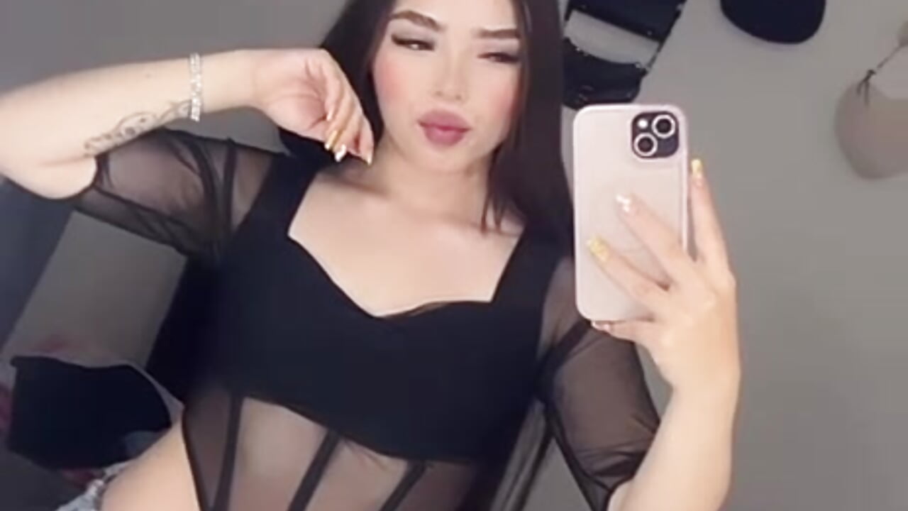 WhatsApp Video 2026-08-17 at 2,09,35 PM - video av Gatita_Girll cam model