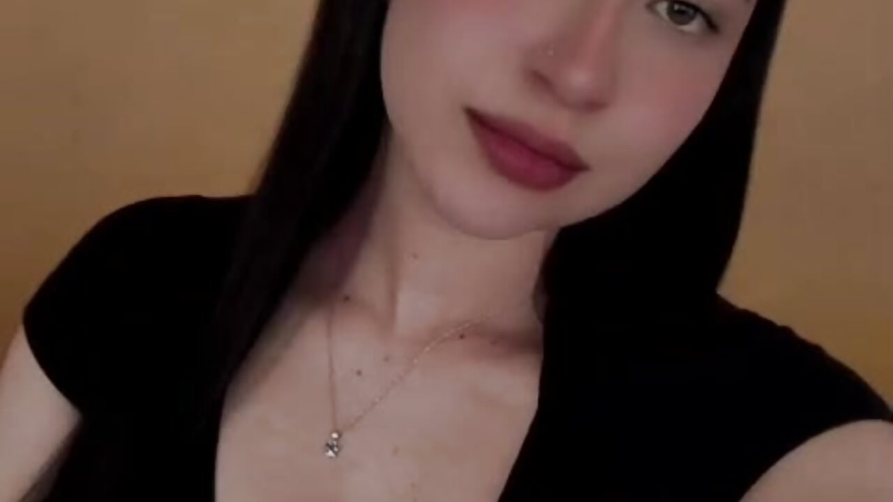 Nice To meet you 💛 - vídeo de Mila_bennet modelo de câmara