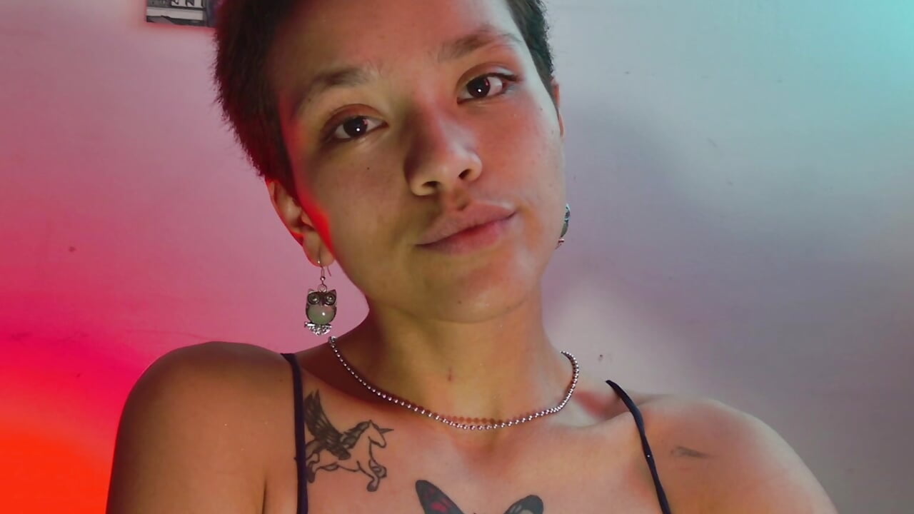 ❤️‍🔥🔔🦄 – video modela na kameri unicornio_sexx