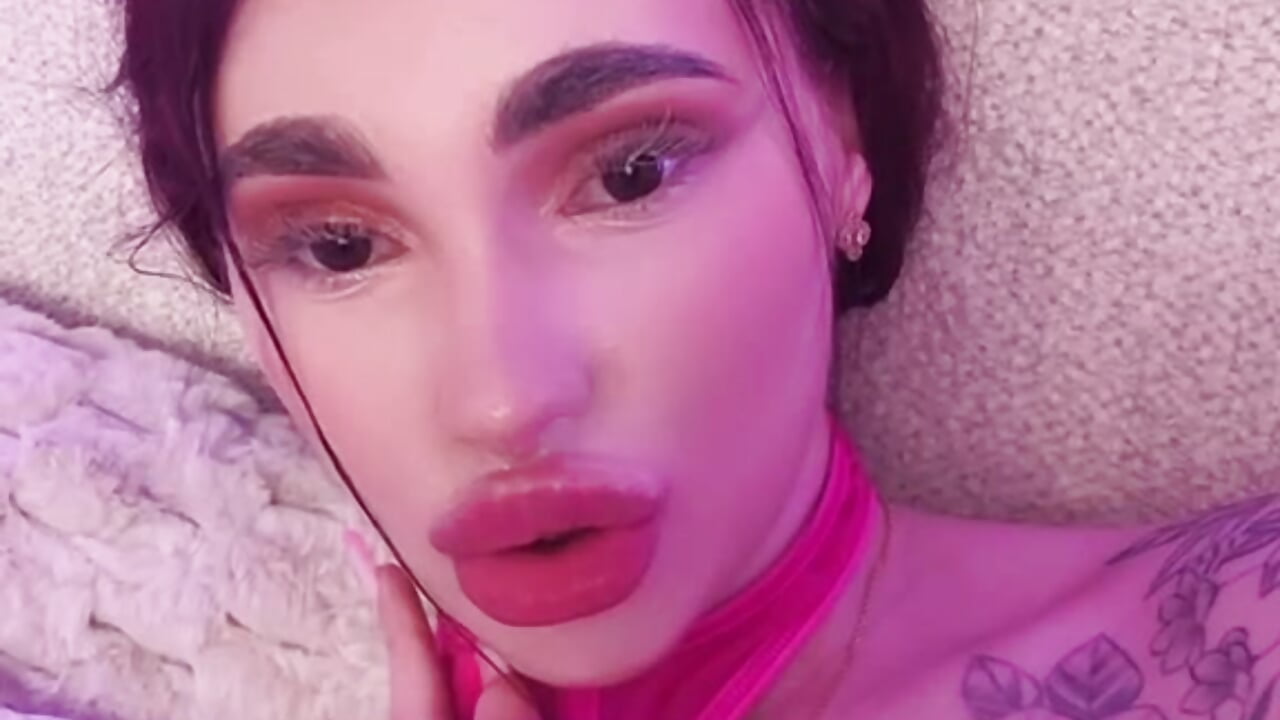WhatsApp Video 2026-08-27 at 16,45,20 - βίντεο μοντέλου bella_vex