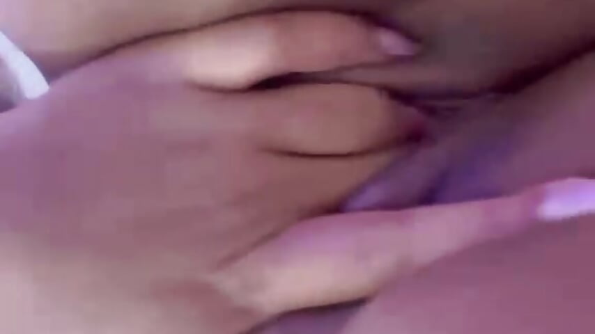 Fingering pussy😈 – video af kenzy_blair cam-model