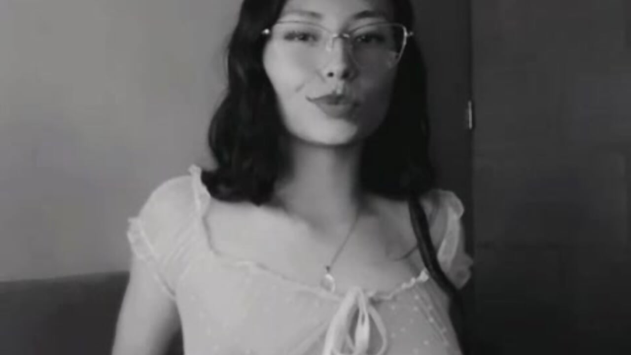 Hi I'm Kim 💖 - video van kim-242 cam-model