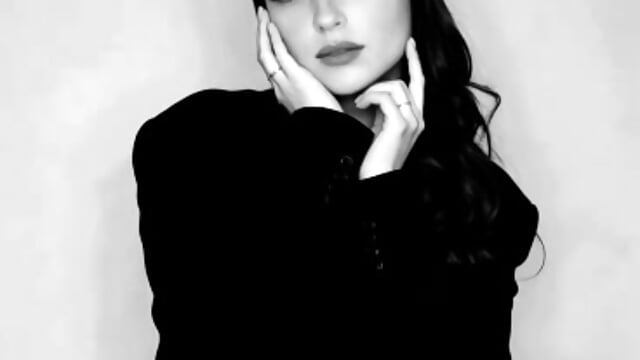 BLACK & WHITE OBSESSION 🖤🤍 - video van Kloe_Owen_ cam-model