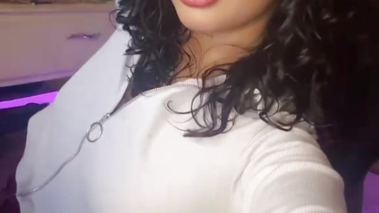 hi honey beer - vidéo du modèle de showcams nessaa888