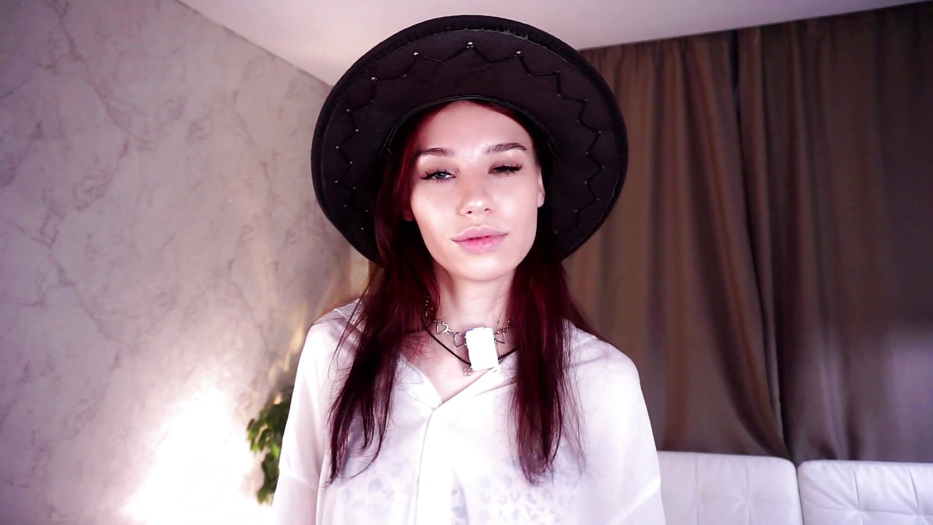 just dancing🥰 – video modela na kameri SuzieSpankwood