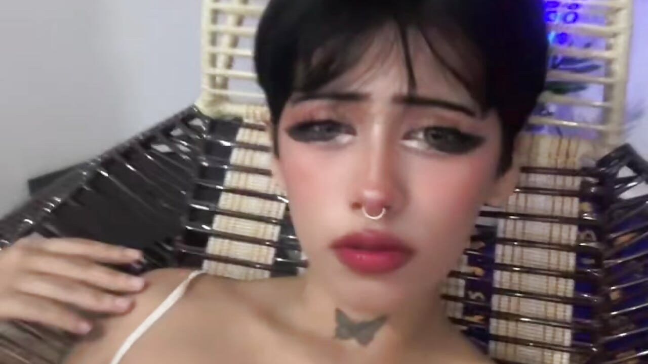 Hi - video by AkumaDoll_ cam model