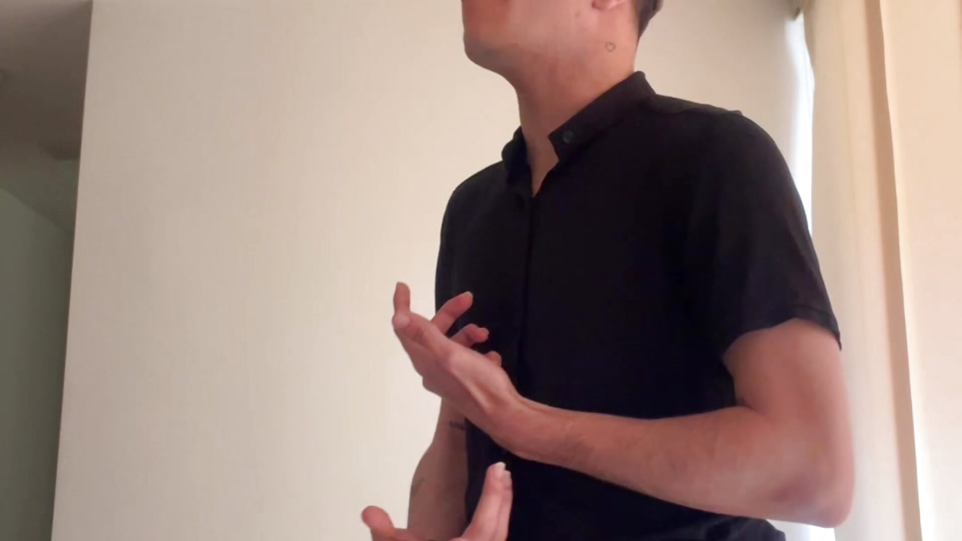🎤🎶🎶 – video od webkamerové modelky im_patrick_sanzz