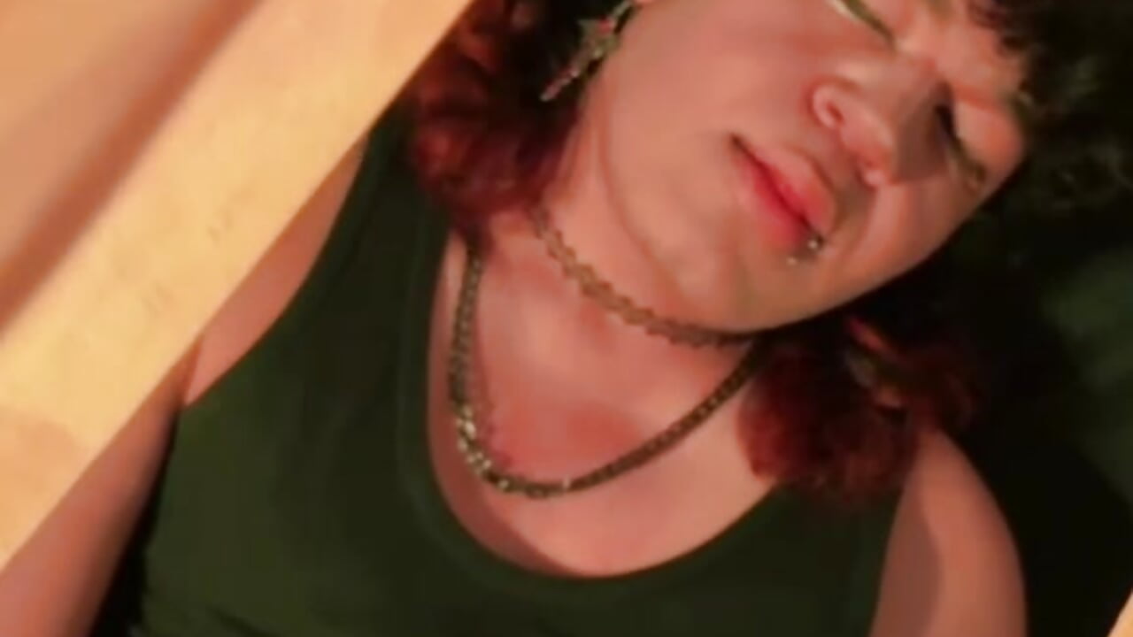 spxtrum_CS - Populær cam-modell video 8972