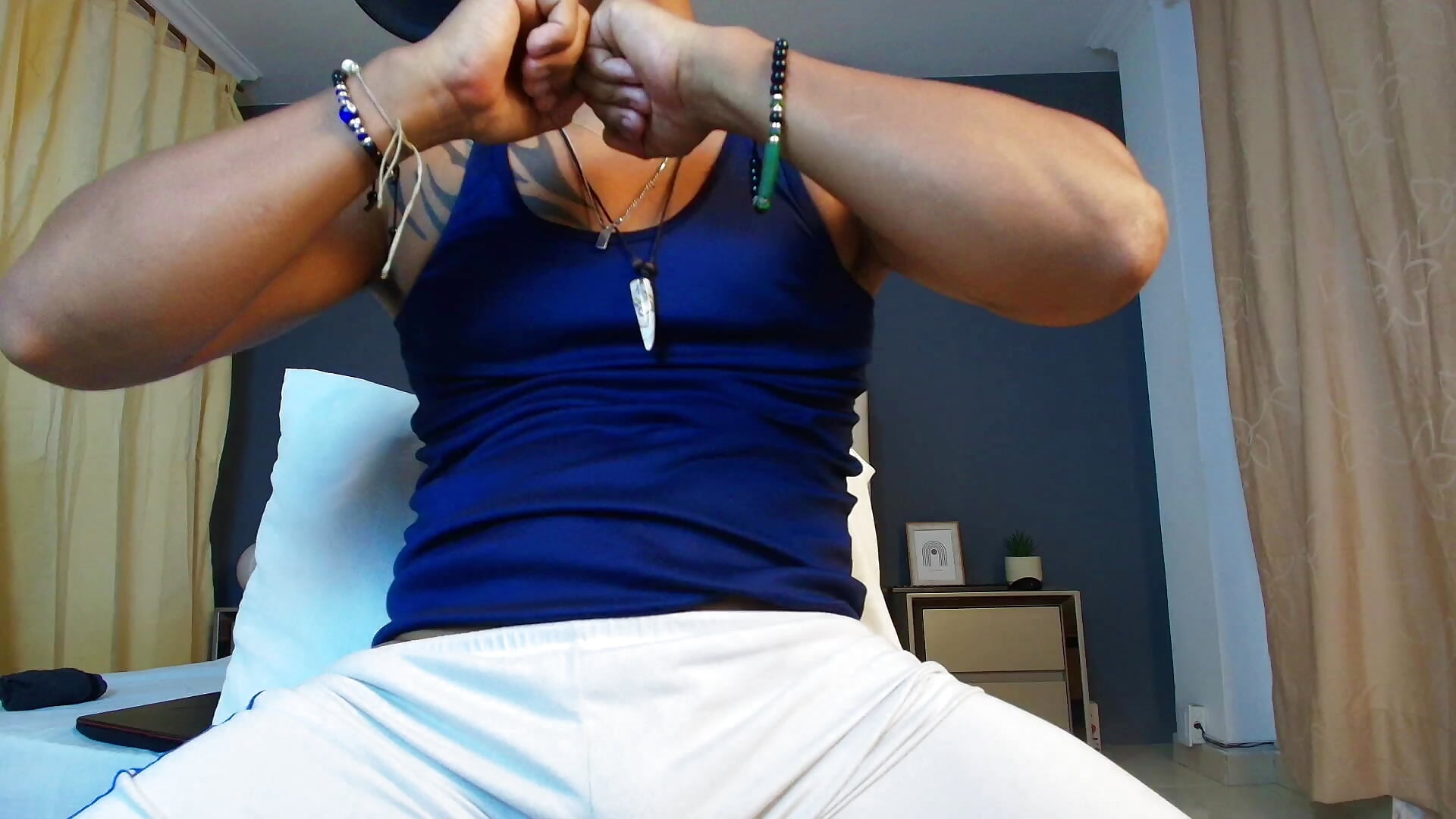 yaoiboy025 kamerás modell  2811. kiemelt videója