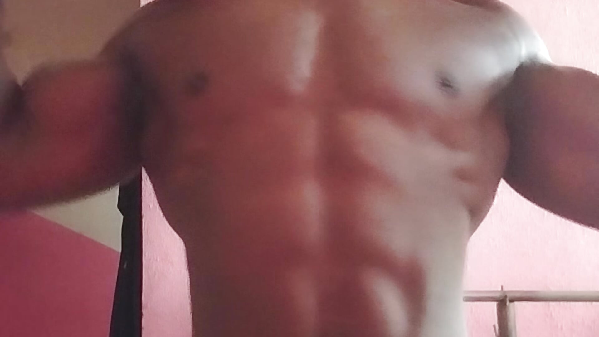 Front delt - video by JMassivee