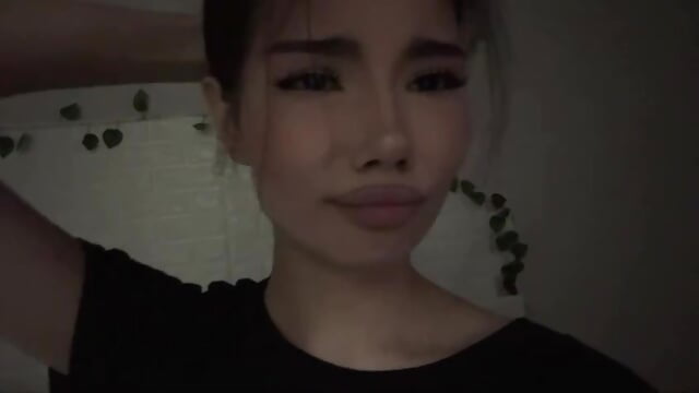 <3 #2 - vidéo du modèle de showcams VersieWoodal