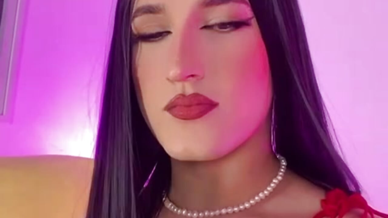 kisses for u－カメラキャストのnaomii_collinsの動画