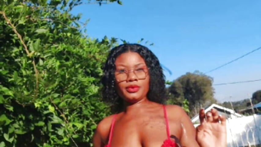 Red for danger 🥰🥰🥰 – видео вебкам-модели MISs_NASTy_BELLy01