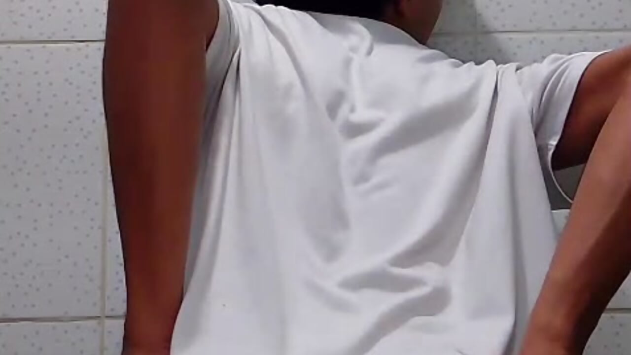 More About me 💦 - video by isaaclux_01