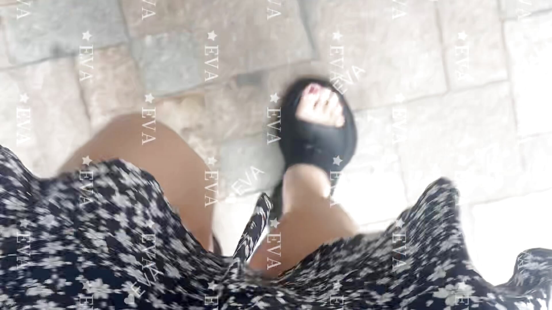 真空拿快递露出偶遇路人🚶‍➡️（上） – video od webkamerové modelky Eva-TT