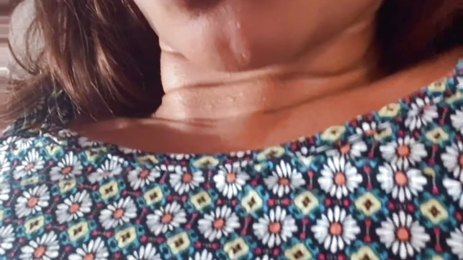 C16A8904-79B5-4889-A480-BA8D2E03BFE4 – video modela na kameri sofyRj