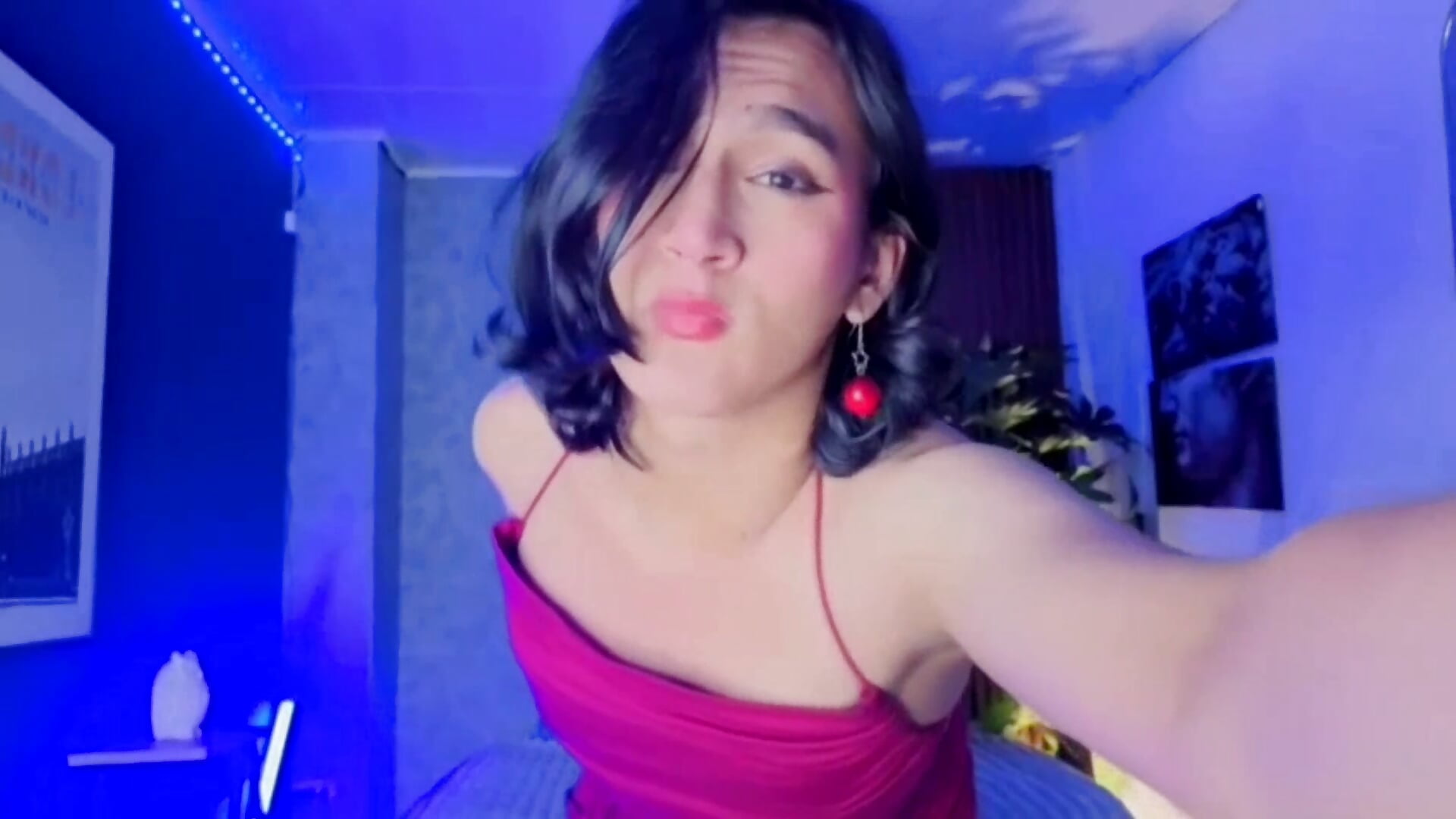 Sexy dance💜✨ – video modela na kameri Lili_sweett
