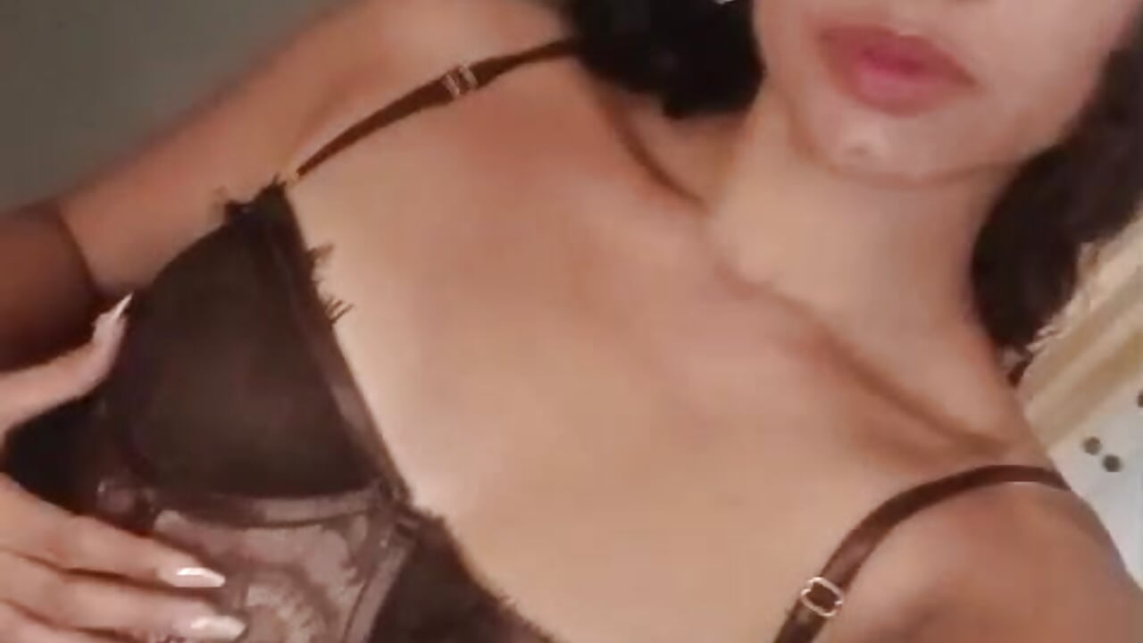 hi honey!! - vidéo du modèle de showcams sue__stark