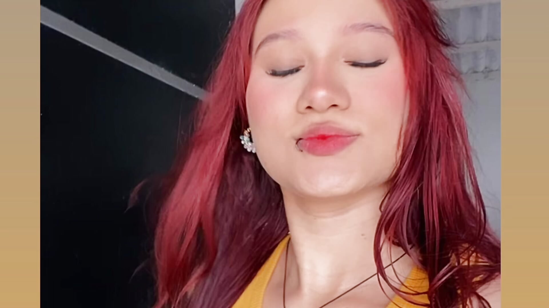081DDA21-2E32-468A-878C-BE84BE7B9076 - vídeo de la modelo de cam visionwicked