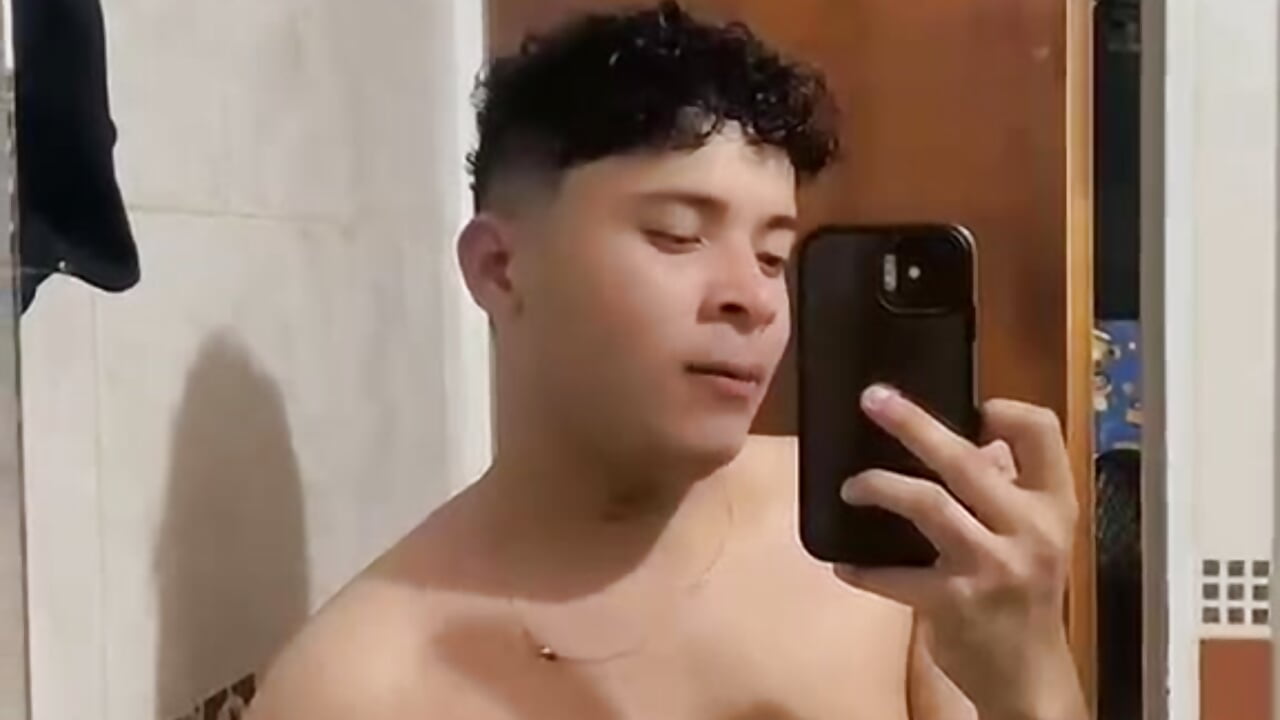 More about me 🍒 - video van SteffanoDavid cam-model