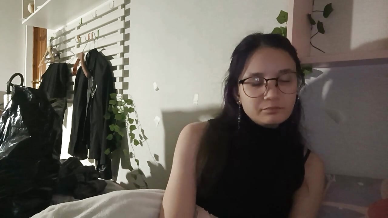 horny eye contact