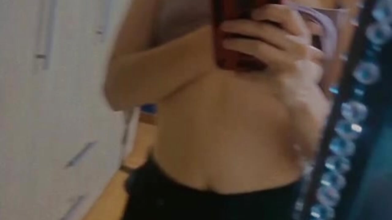 Would you help me get undressed?😏 - video by GeorgiaCox