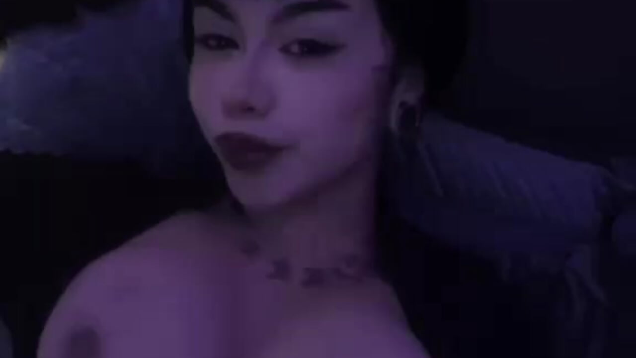 I love my boobs 🍒❤ - βίντεο μοντέλου Miia_andersoon