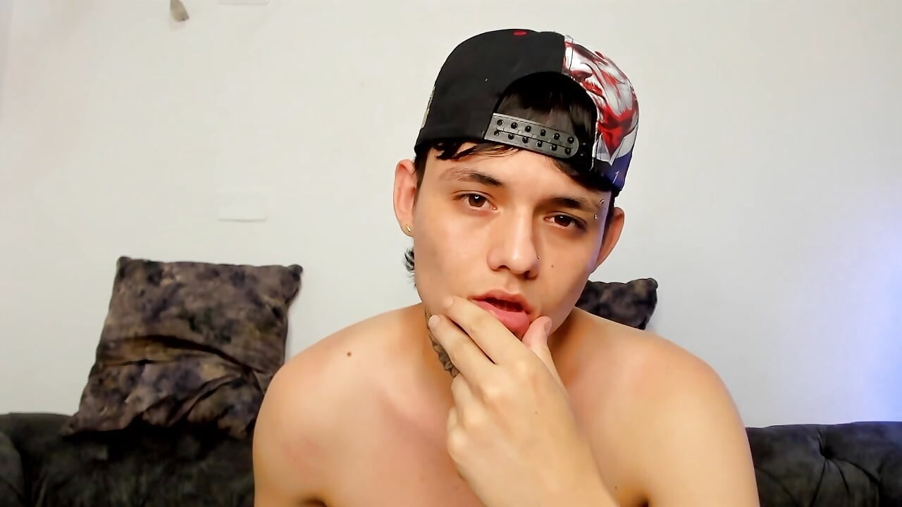 One Minute of Pure Tease – video od webkamerové modelky JackGriffin_