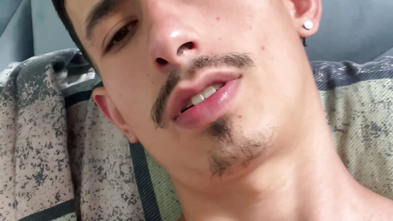 😉 - video van Dam96_ cam-model