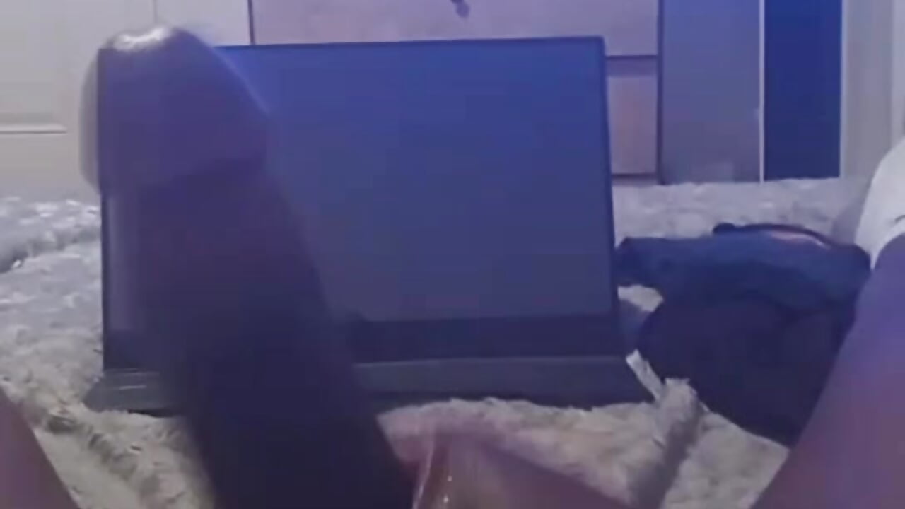 Super long cock - video by Hyytf76