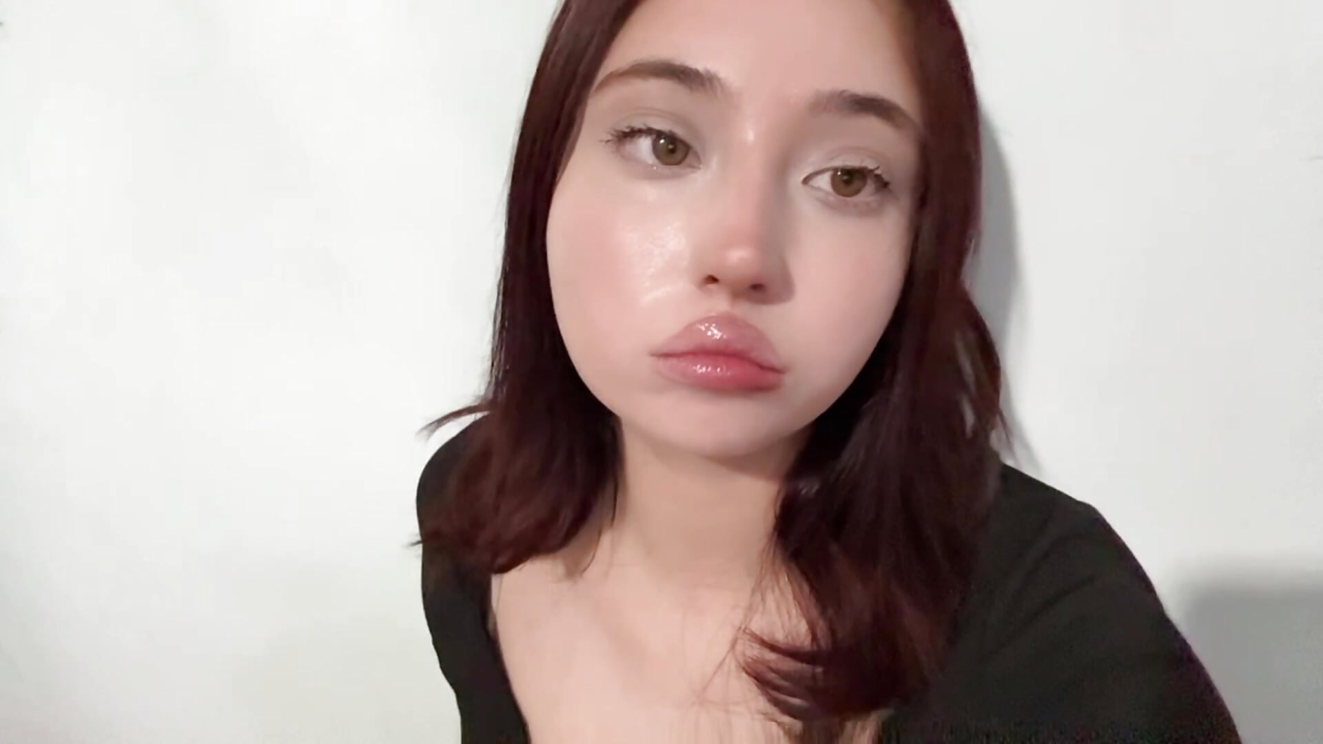 💕 – видео вебкам-модели TeresitaCocanougher