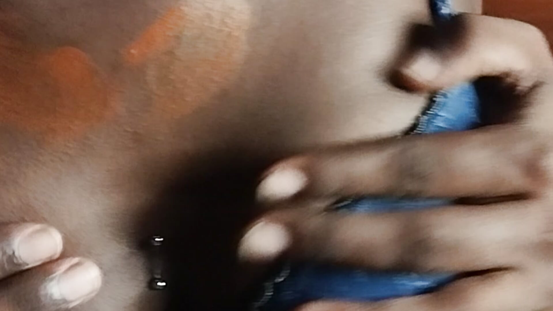 1000471947