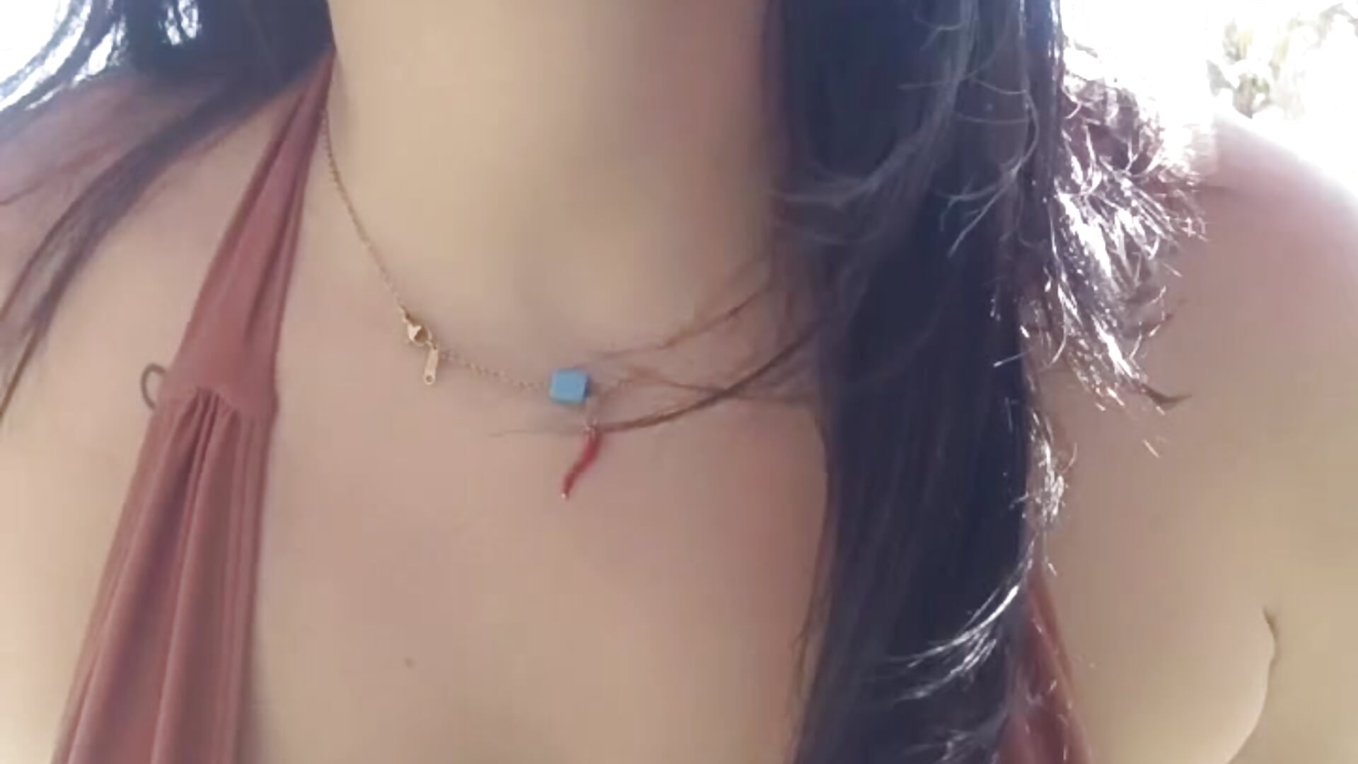 Pool Day 👙 – video od webkamerové modelky Abril_gutzz