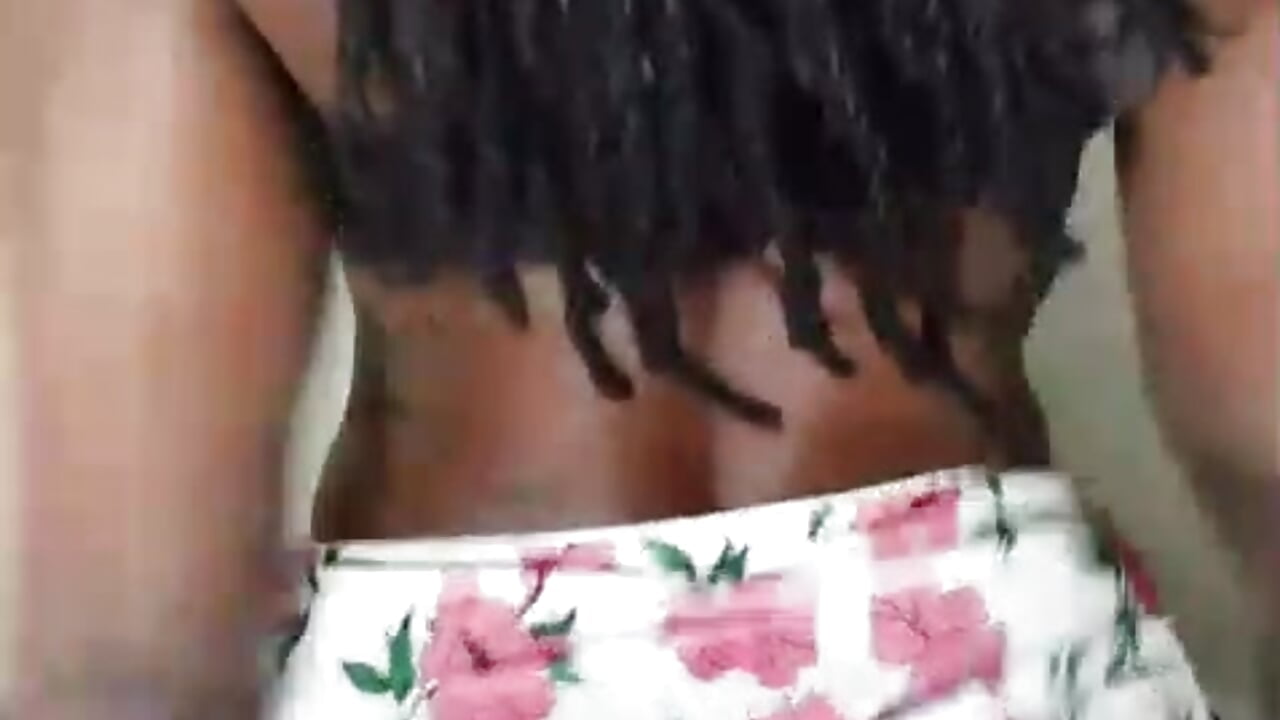 195060 – video od webkamerové modelky Biggyfatty_Ass