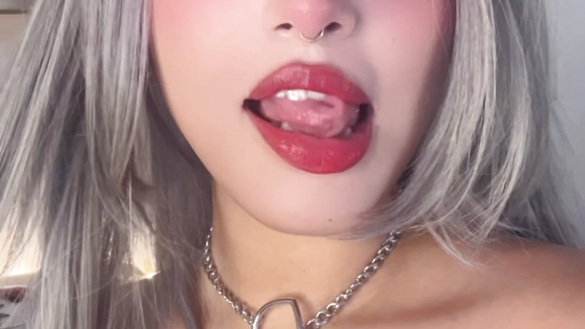 Me 💋 - Vídeo de lilith_uvu, modelo de vídeos