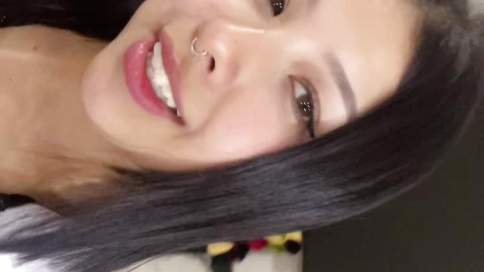 🤐🤐 - فيديو من EvangelineMoon موديل الكام