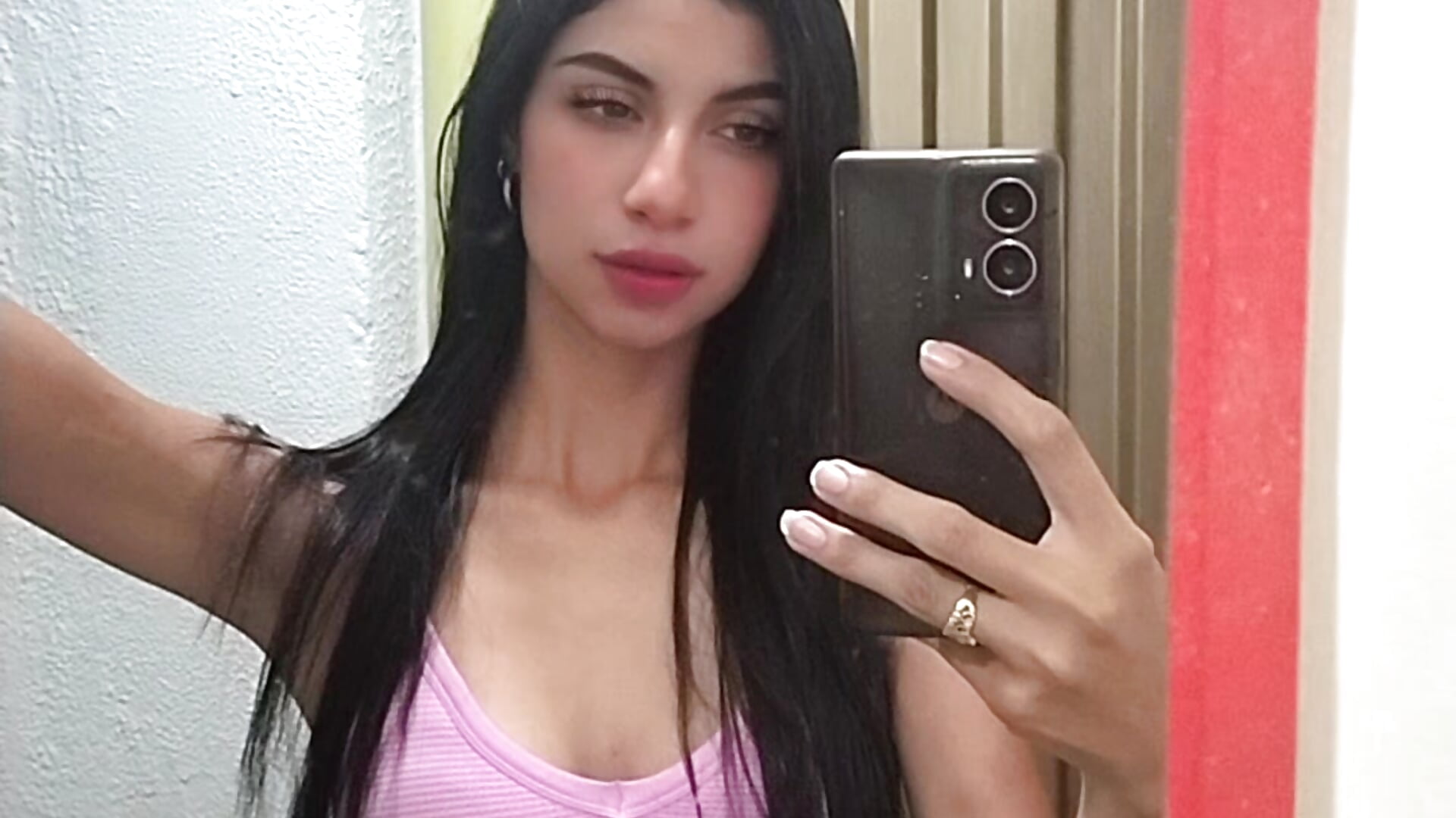 Esperándote ☺️💗 - vídeo de la modelo de cam ViviMora