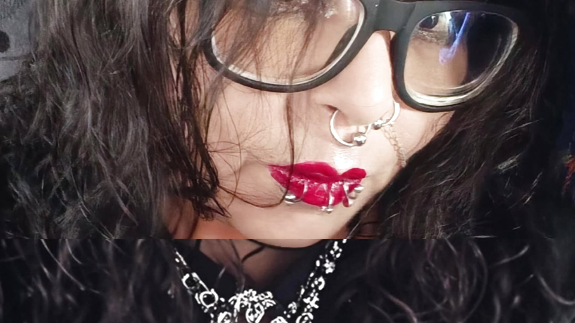 99687 - video di vampiresa_250 modella di cam