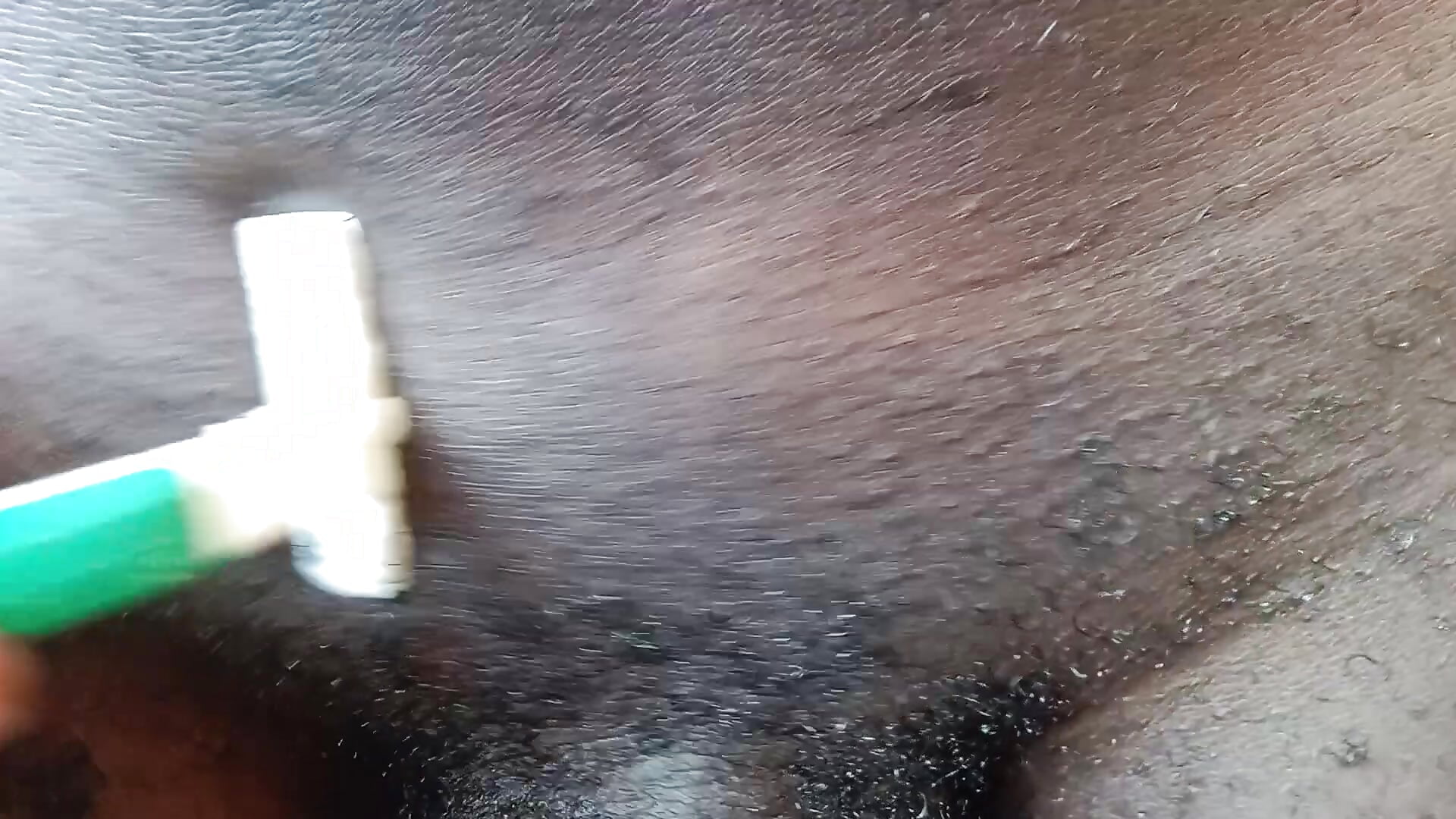 Top shave